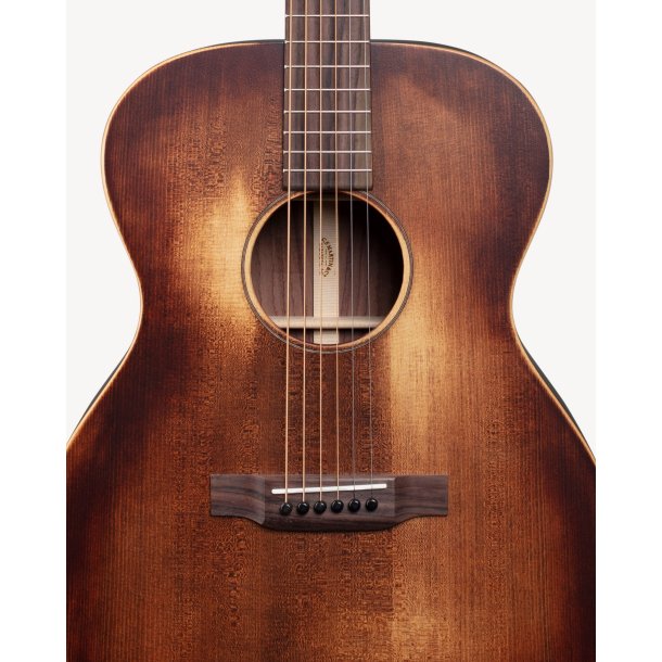 C.F.Martin 000-16 StreetMaster